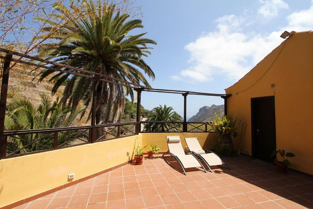 Casa Rural Los Aromos - Wunderschones Landhaus Mit Meerblick Эрмигва Экстерьер фото